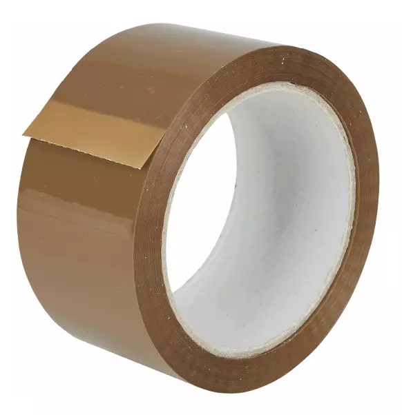 Braunes Klebeband auf ringförmiger Rolle, 50mm breit und 66m lang.